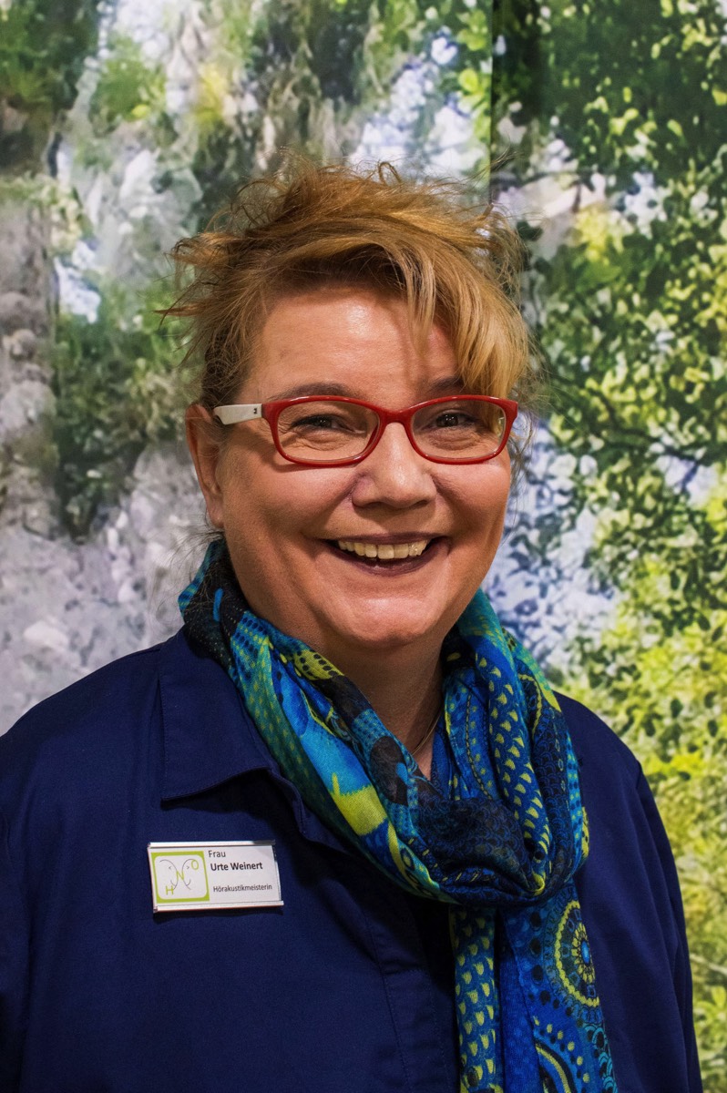 Stacks Image 1038366